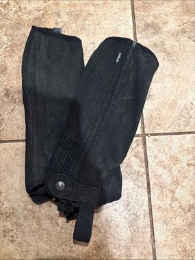 Kids Dublin Black suede half chaps